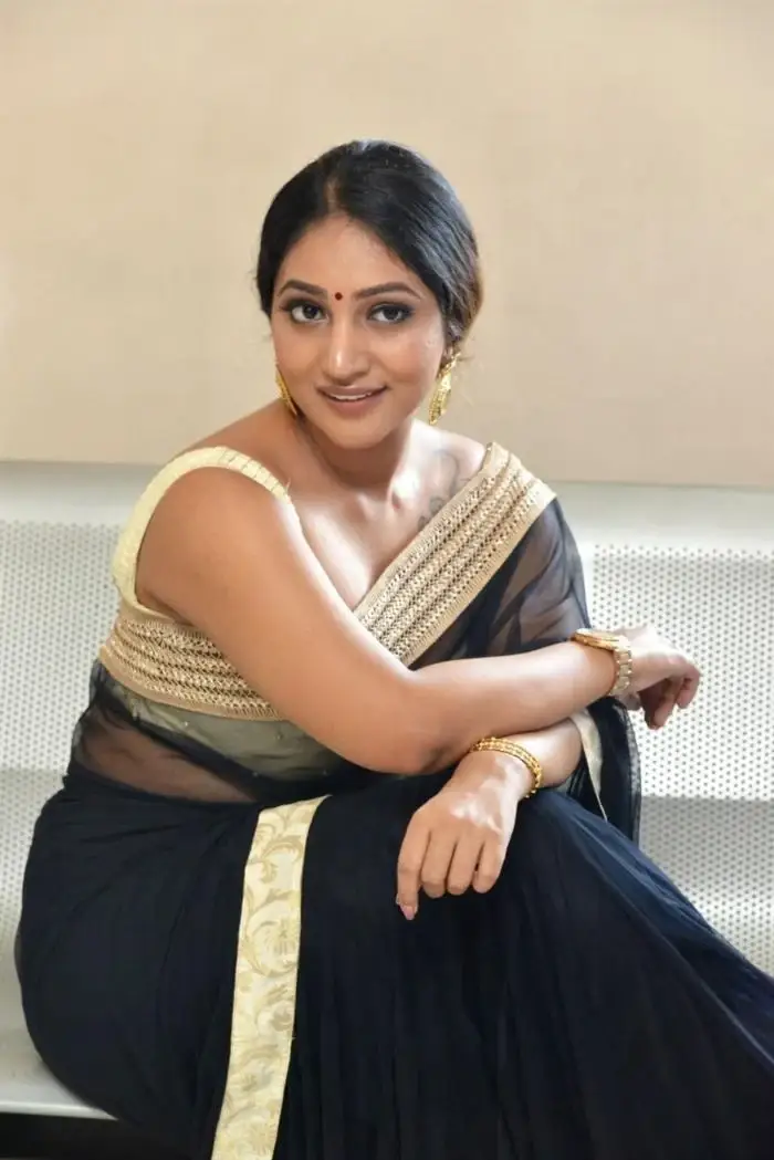 Indian Female Actress Bommu Lakshmi Stills in Black Saree